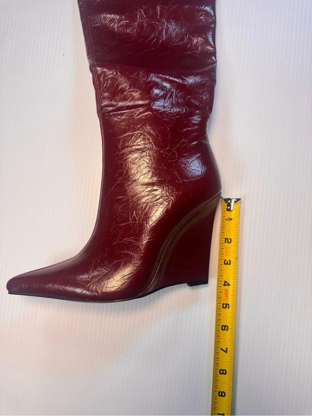 Azalea Wang AMAADIS Burgundy Wedge Knee High Boots – Size 7 – NIB 🤎🔥